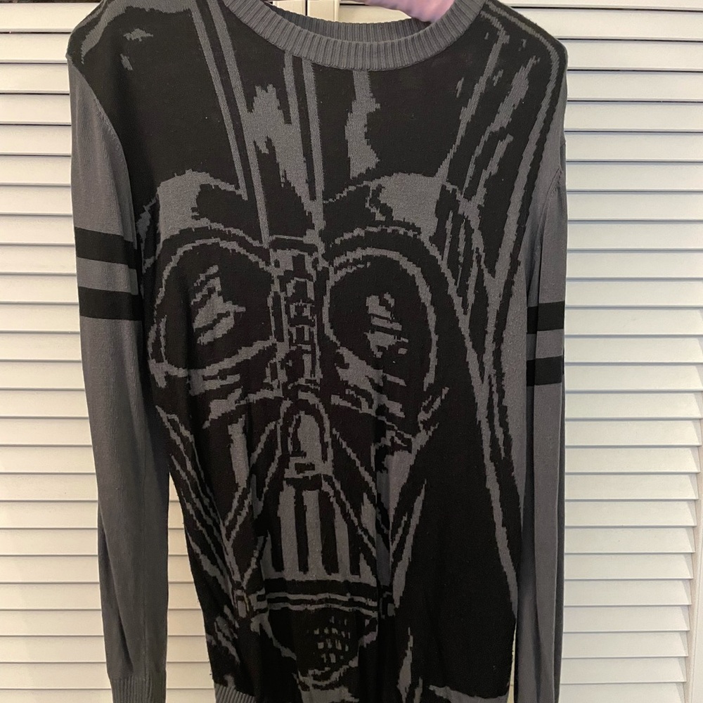 GUC Junior’s Star Wars Darth Vader Sweater, Size Medium